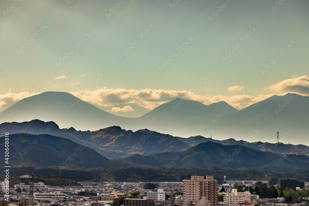 夕暮れの地方都市の景色（栃木県宇都宮市）