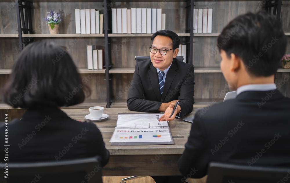 businessman meeting team in office new project