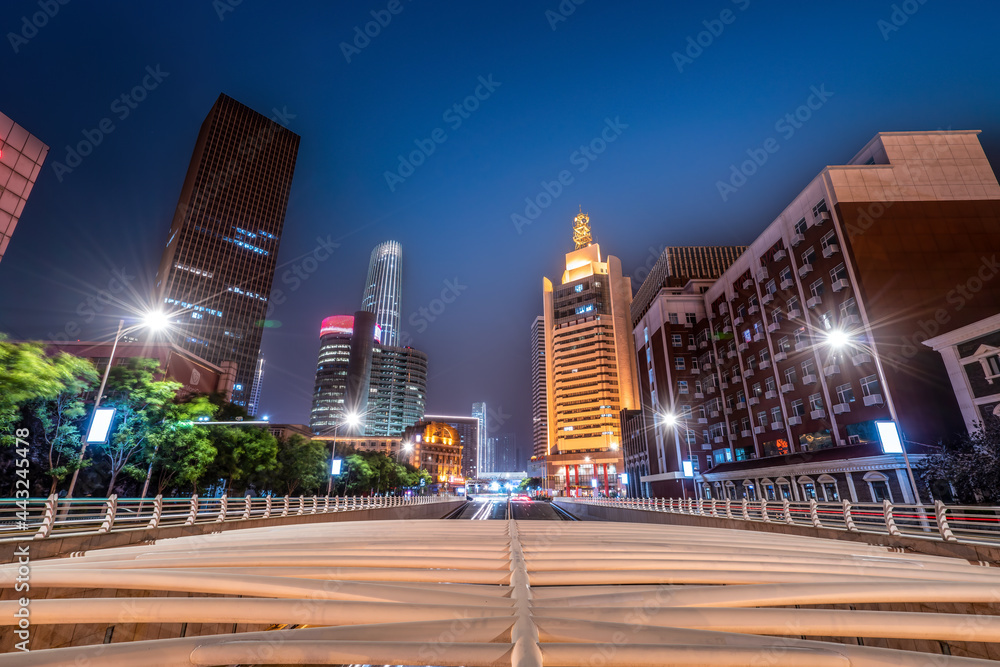 中国天津城市建筑景观夜景