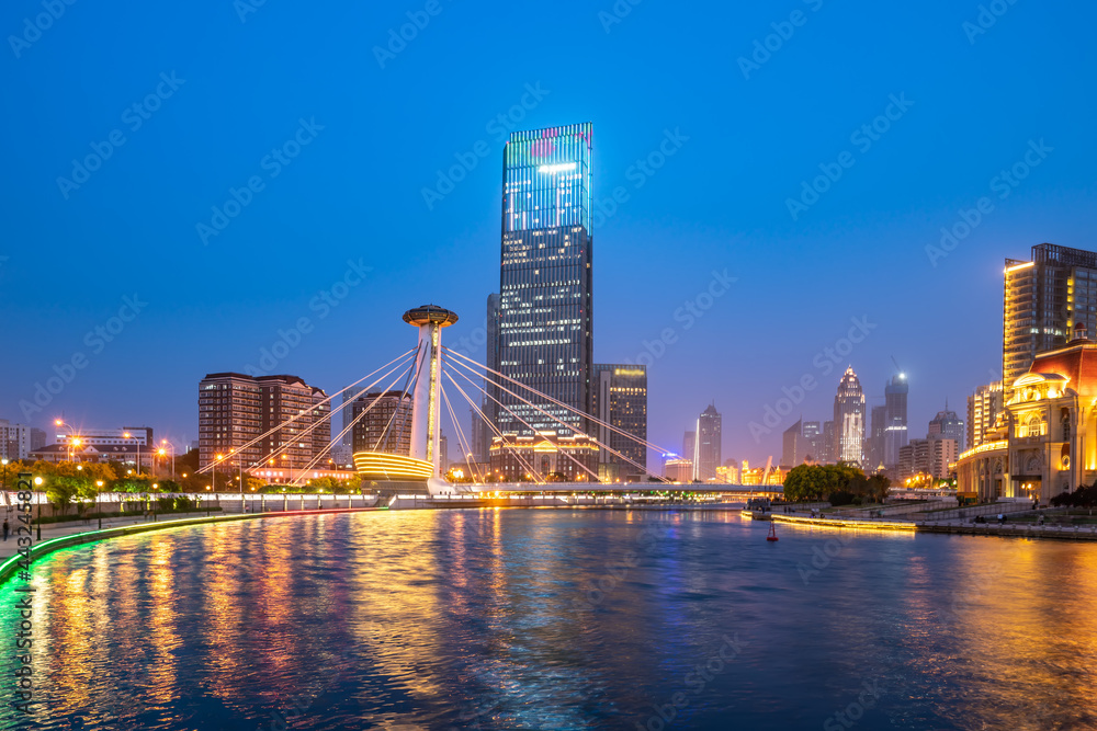 中国天津城市建筑景观夜景