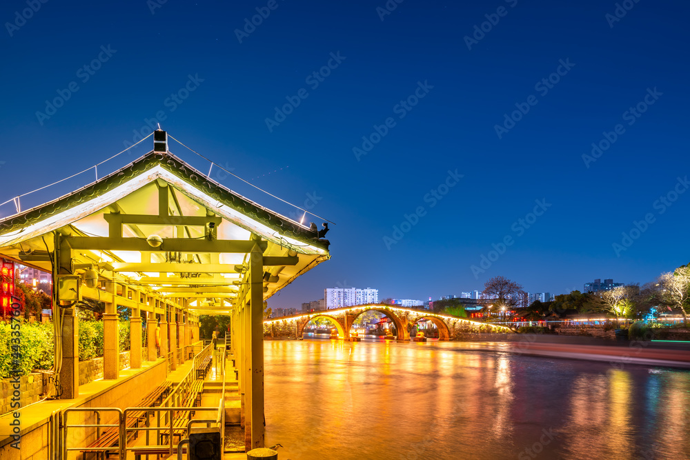 杭州拱辰桥古运河夜景