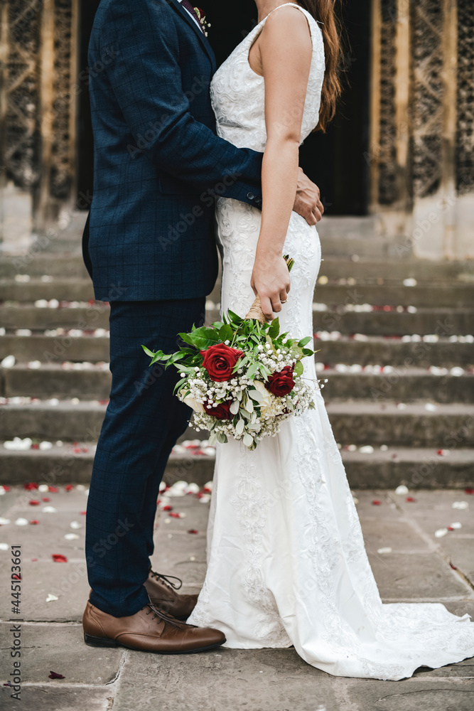 恋爱中的新婚夫妇