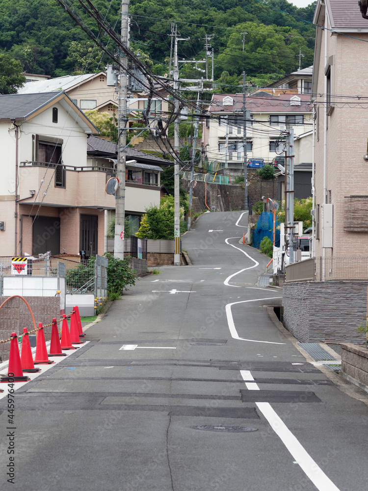 斜面の住宅地の風景