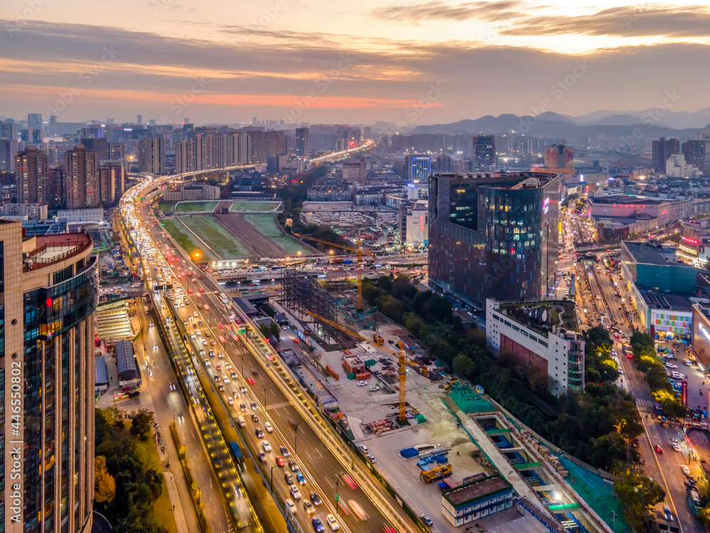 中国杭州现代城市建筑景观航拍夜景