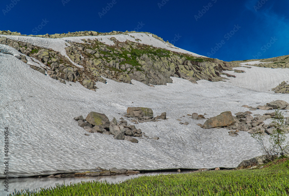 a trip to the celestial teeth in the summer