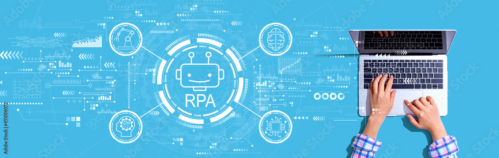使用笔记本电脑的人的机器人过程自动化主题