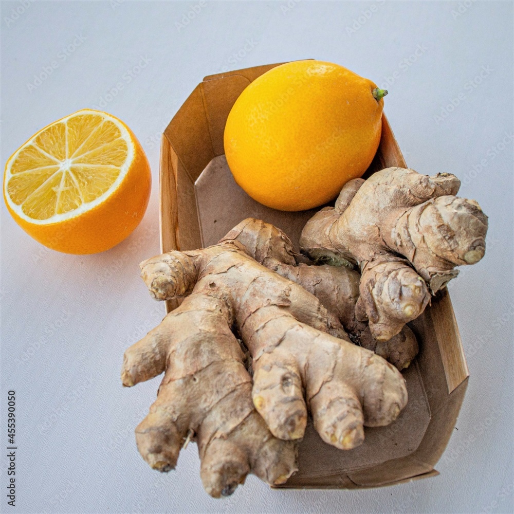 ginger and lemon in wooden box