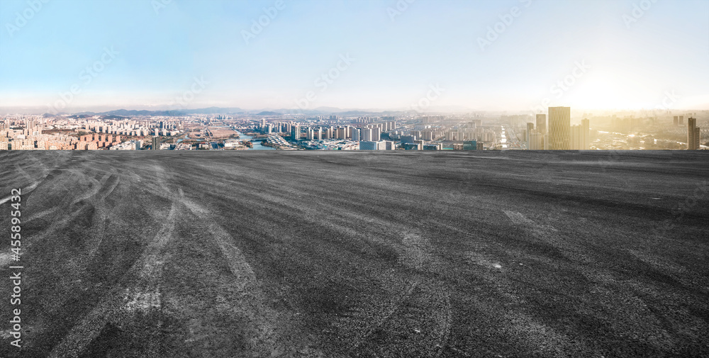 道路地面与城市建筑景观