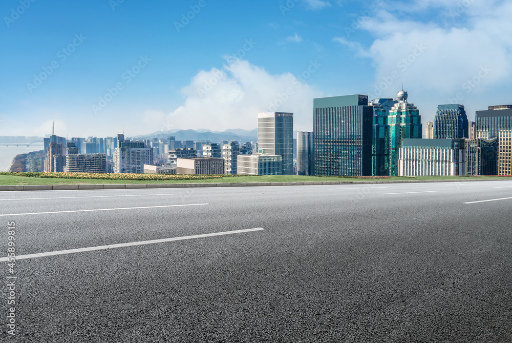 道路地面与城市建筑景观