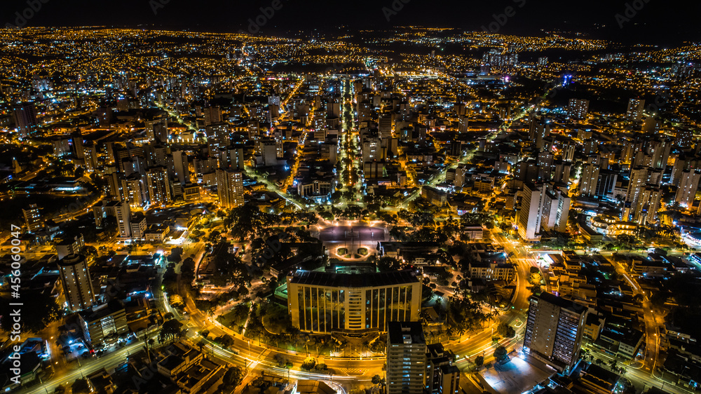 Praça Cívica e Palácio Pedro Ludovico Teixeira - Goiânia, Go - Brasil

Civic Square and Pedro Ludovi