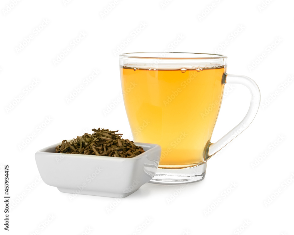 玻璃杯和碗，白底干可可茶绿茶