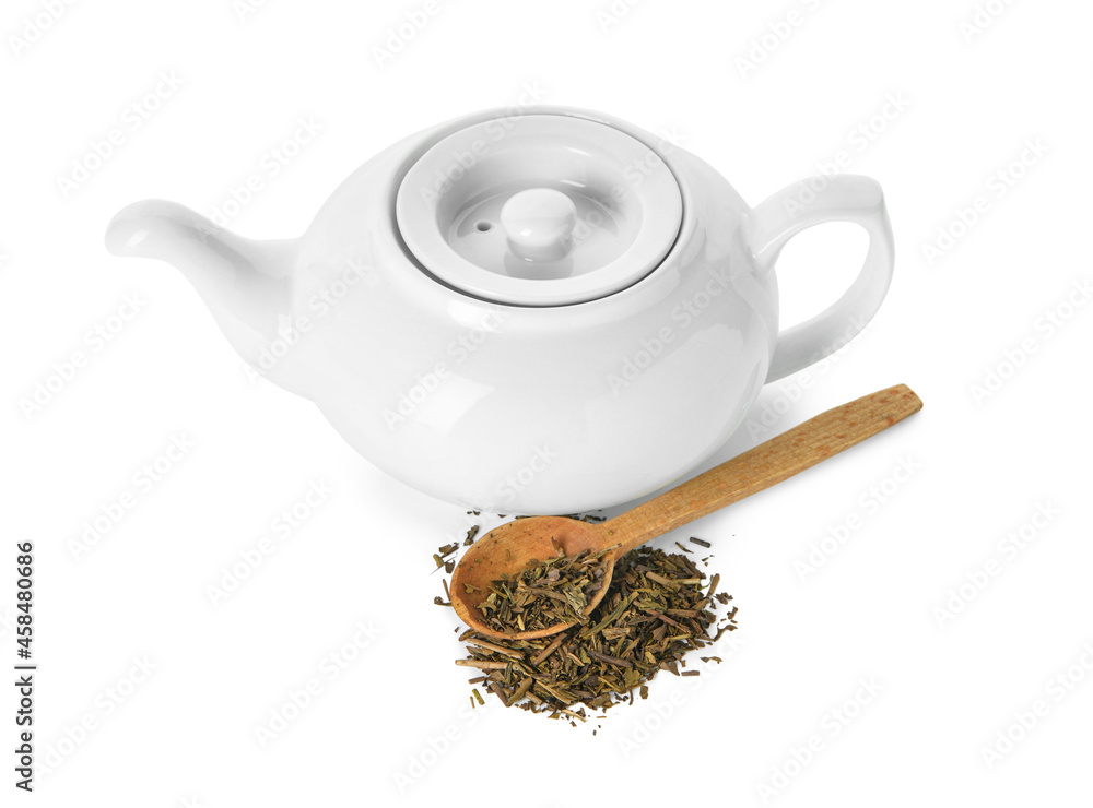 茶壶和勺子，白底干可可茶绿茶