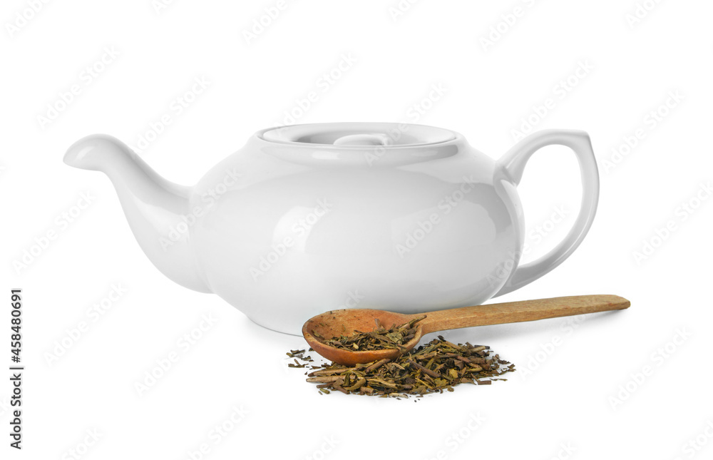 茶壶和勺子，白底干可可茶绿茶