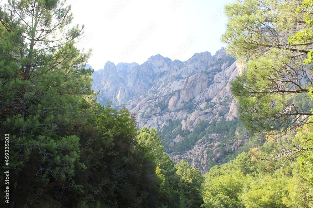 Montagnes de Corse et paysages magnifiques