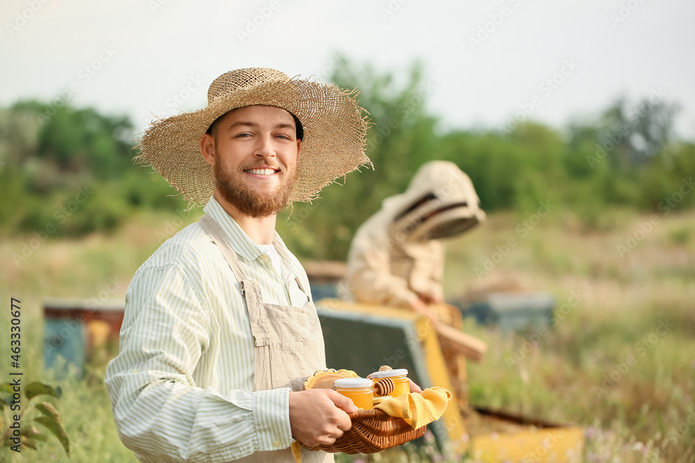 养蜂人养蜂