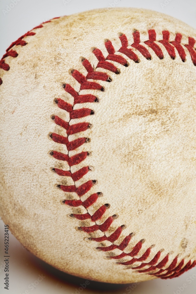 Baseball strings on a ball