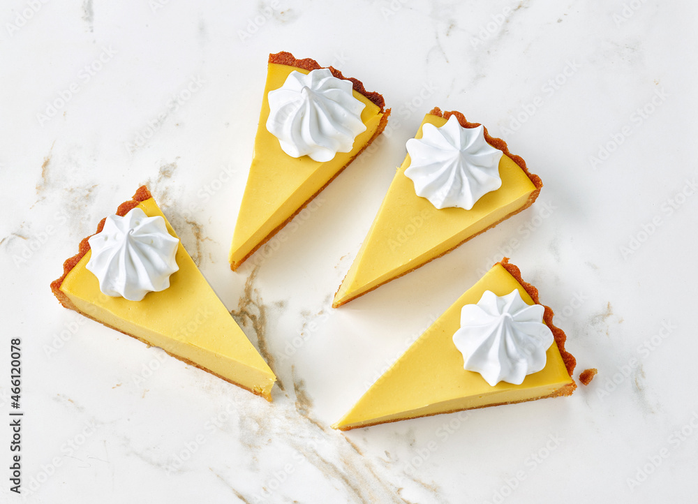 lemon tart slieces