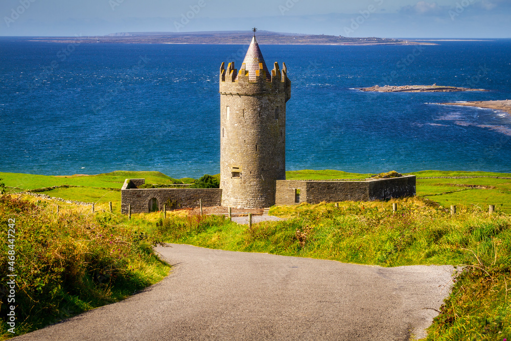 Doonagore castle at the Atlantic Ocean in Doolin, Co. Clare, Ireland