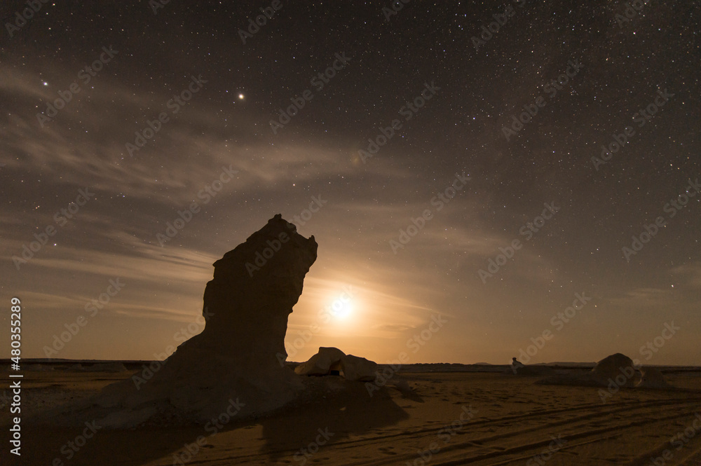 desierto blanco de noche