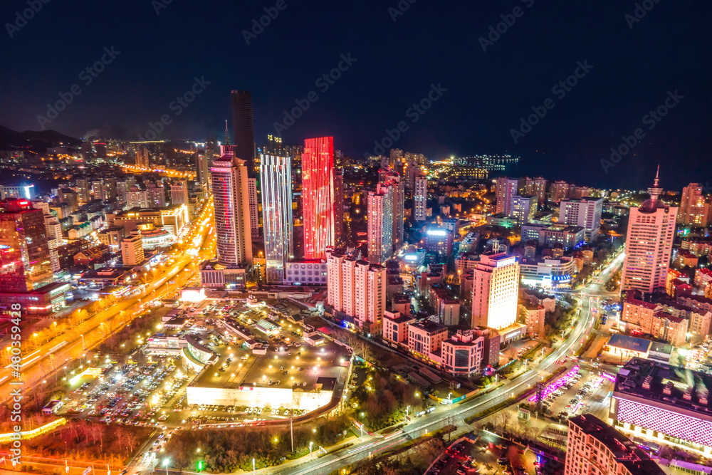 中国青岛现代城市建筑航拍夜景