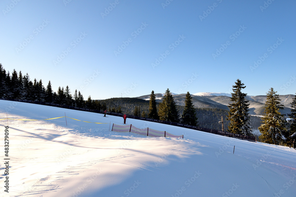 山中滑雪场