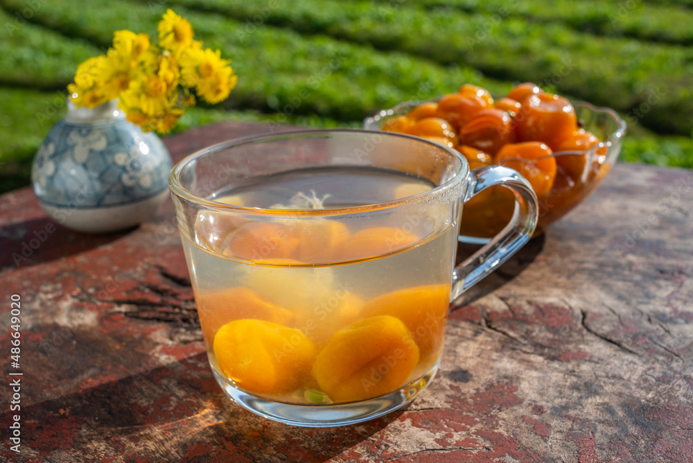 Nutritious and delicious candied kumquat tea