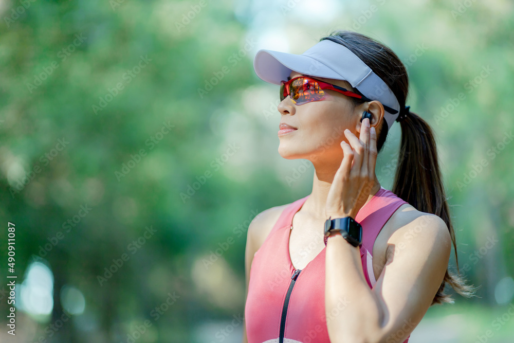 asian confident jogging athlete