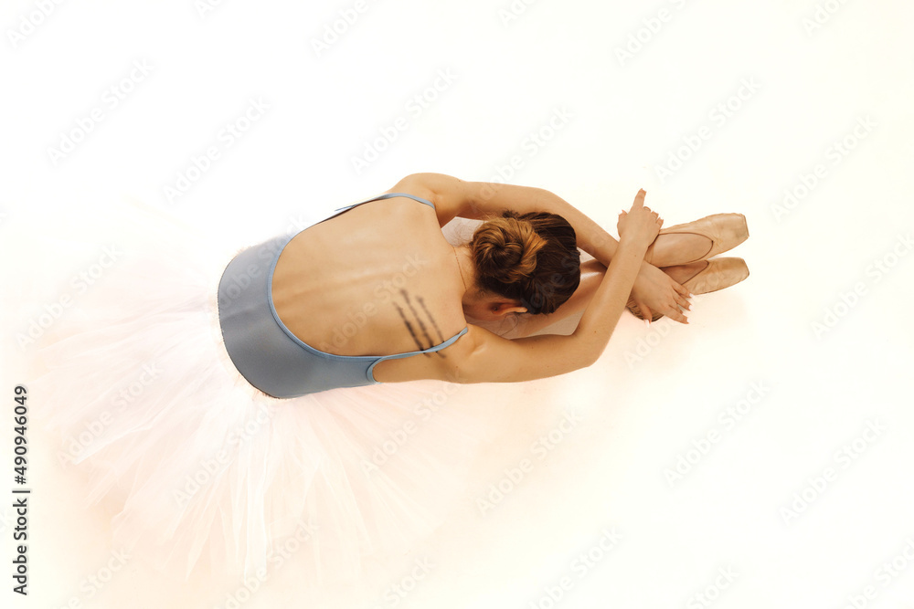 a girl dancer in a dance pose