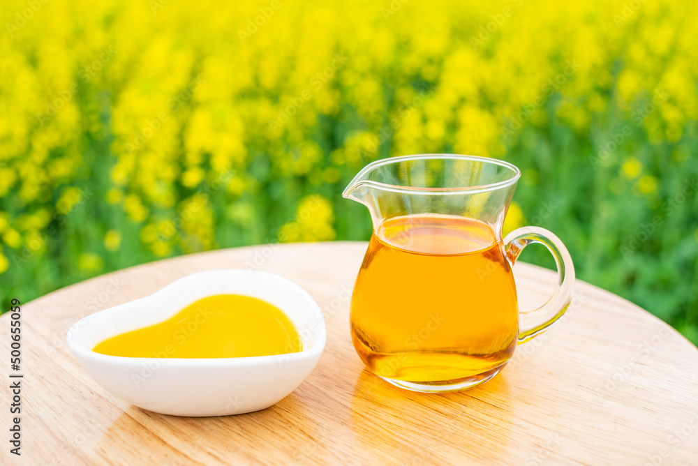 Nutritious and healthy vegetable rapeseed oil