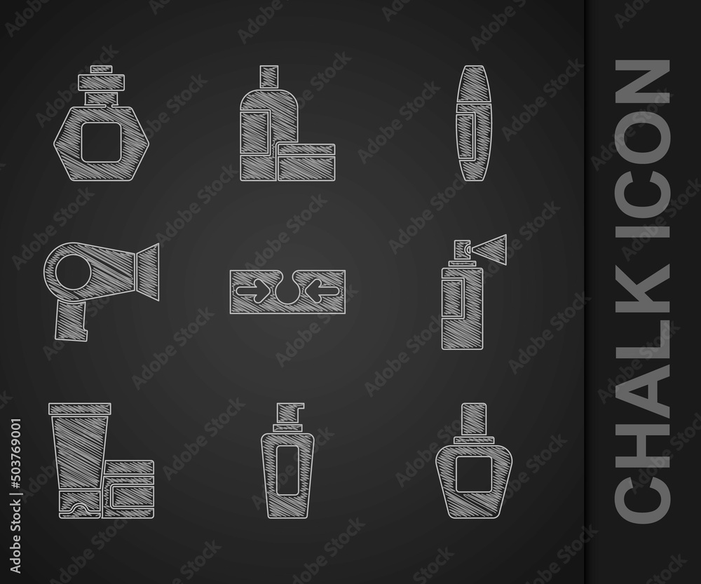 套装粉刺、洗发水瓶、香水、奶油或乳液化妆品管、吹风机、睫毛刷和i