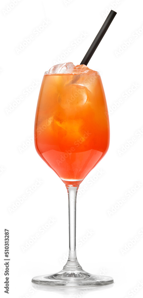 一杯aperol雪碧鸡尾酒