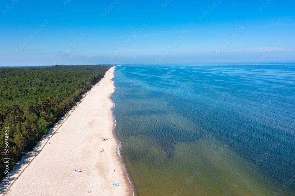 波兰什图托沃波罗的海夏季海滩景观