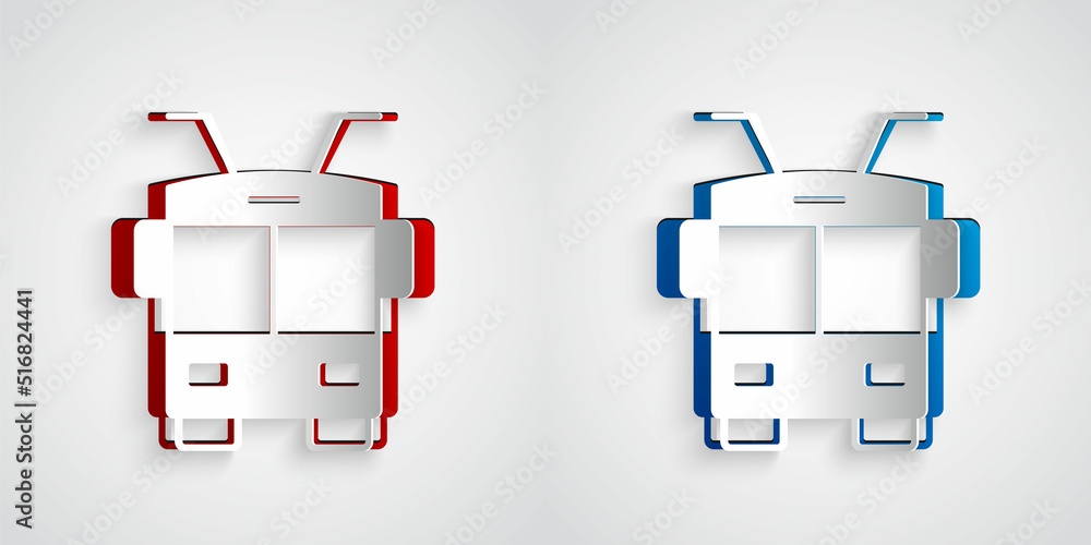 灰色背景上孤立的剪纸Trolleybus图标。公共交通符号。纸艺风格