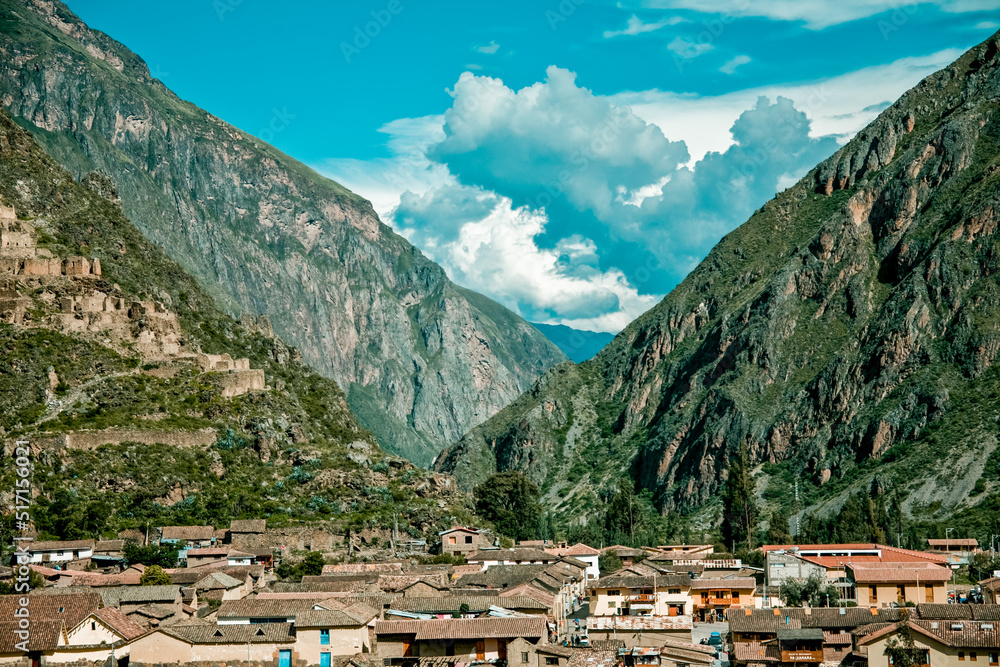 秘鲁Ollantaytambo地区的景色。南美洲的自然