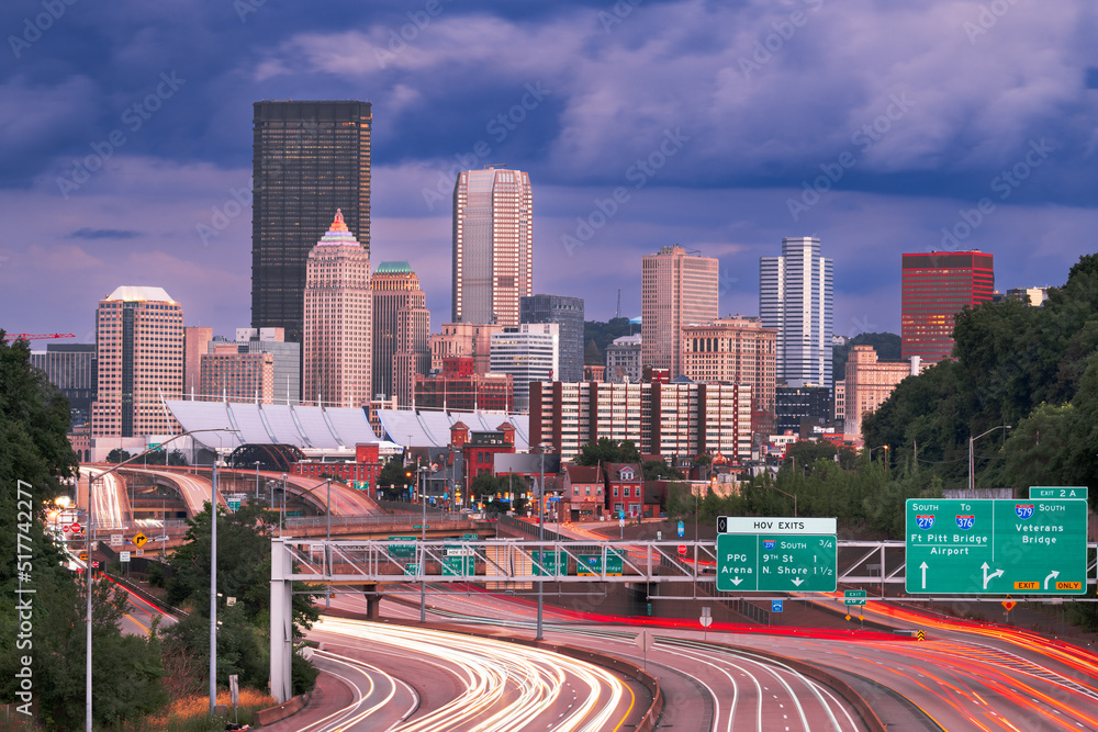 Pittsburgh, Pennsylvania, USA Downtown City Skyline