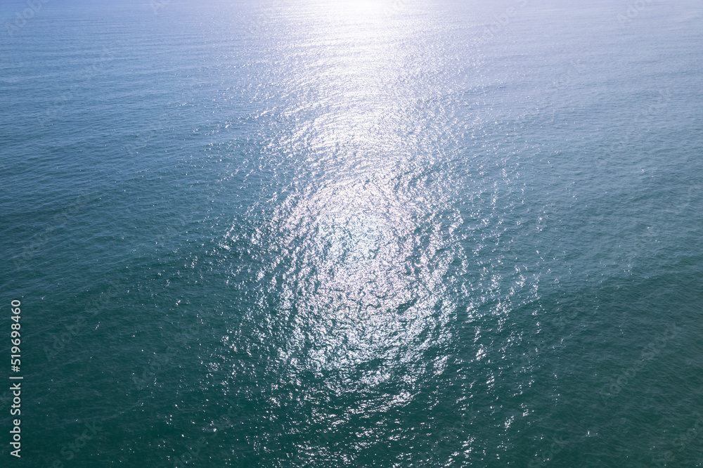 海面鸟瞰水面纹理，蓝色海洋背景，美丽的自然，令人惊叹的海景