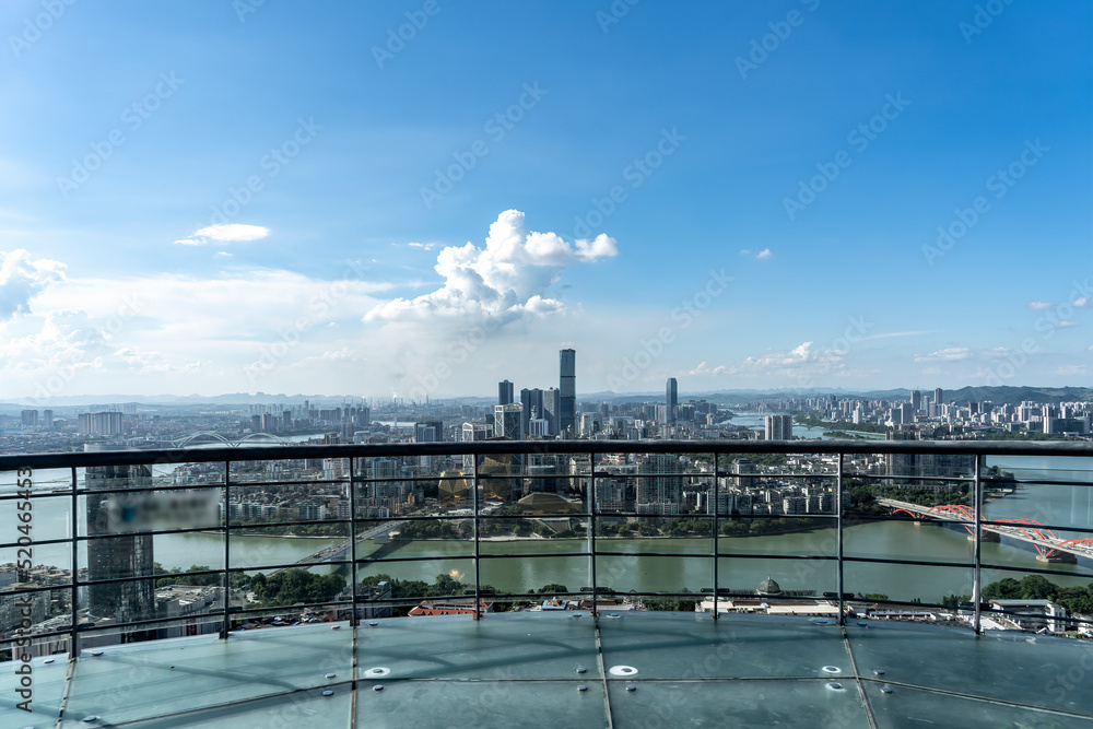 航拍广西柳州市现代建筑景观天际线