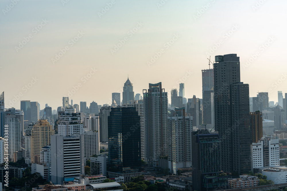 泰国曼谷的城市天际线和摩天大楼。曼谷的美景