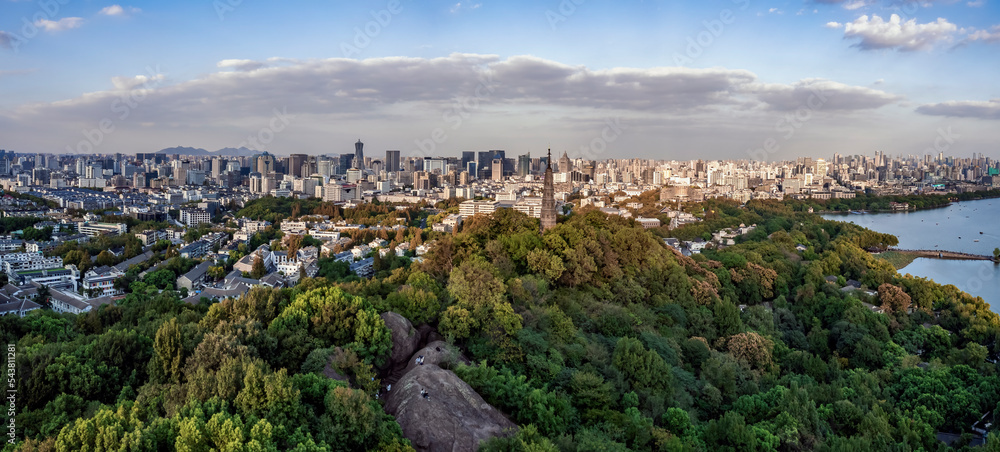 中国杭州西湖城市景观全景航拍