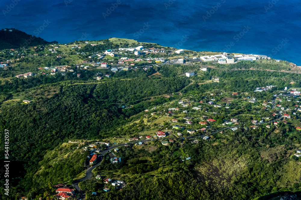 加勒比海废弃岛屿蒙特塞拉特的景色