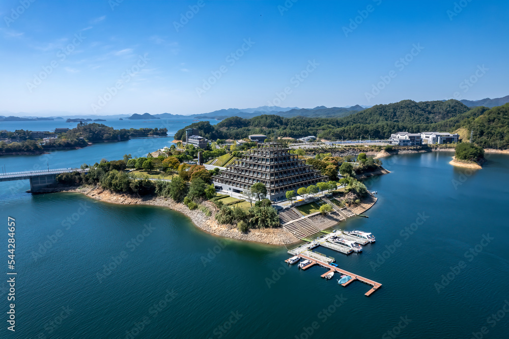 The beautiful natural scenery of Qiandao Lake, Zhejiang Province, China