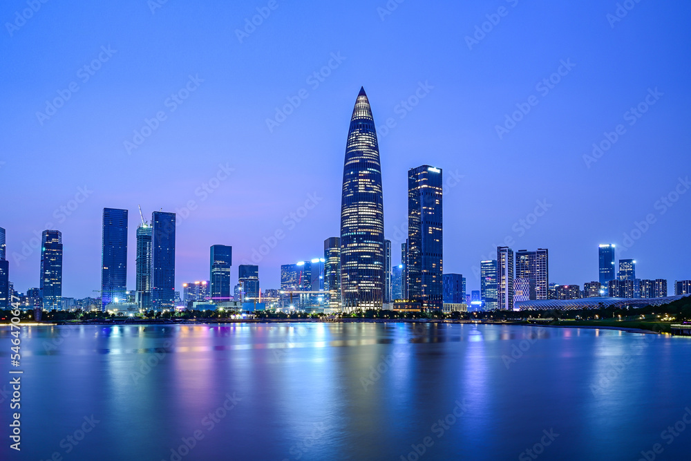 中国深圳市南山区后海中央商务区夜景