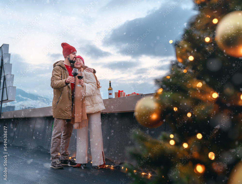 couple are celebrating Christmas