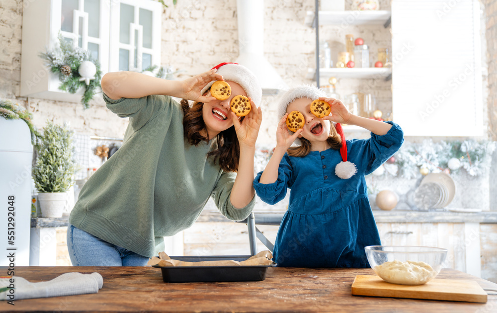 Cooking Christmas cookies