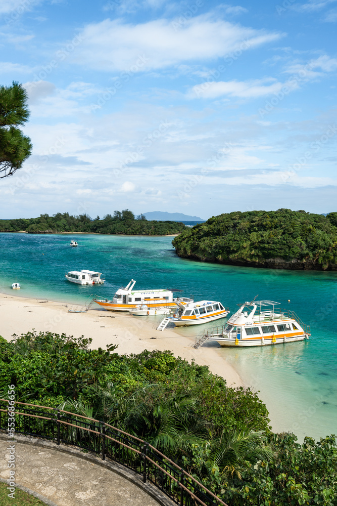 沖縄県・石垣島・川平湾の風景