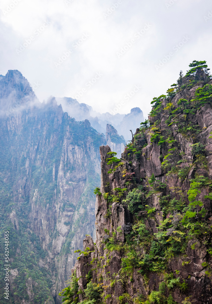 安徽省黄山风景区自然风光