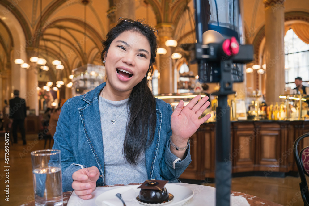 Asia travel vlogger introduce great menu famous restaurant while lives streaming for social reel vid