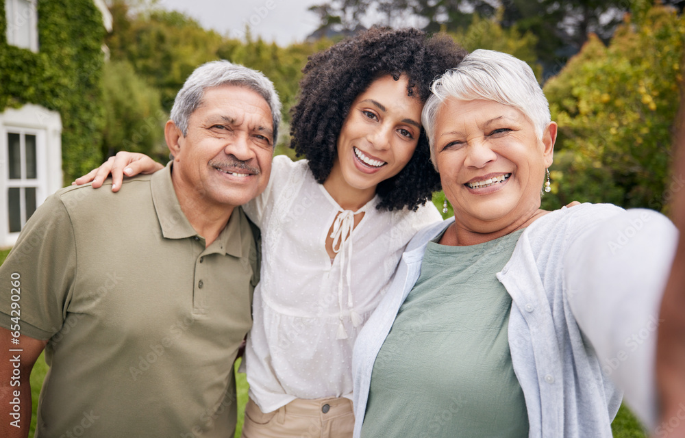 Happy family, daughter and parents with selfie in garden for love, hug and happiness at home or house. Profile picture, man and women outdoor in nature for relax, memory or bond on weekend with smile