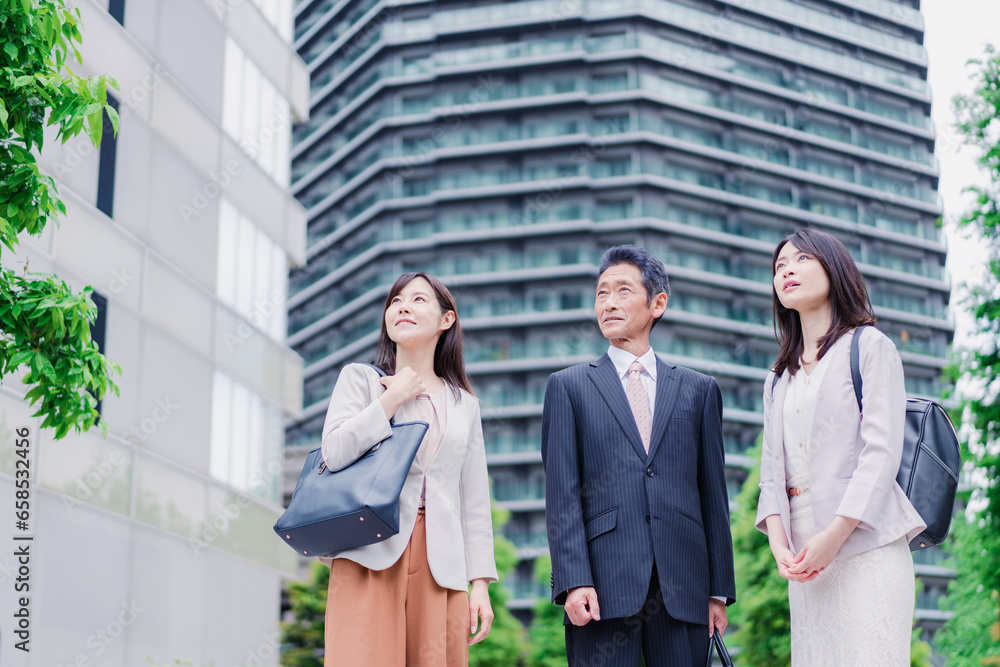 不動産営業の会社員