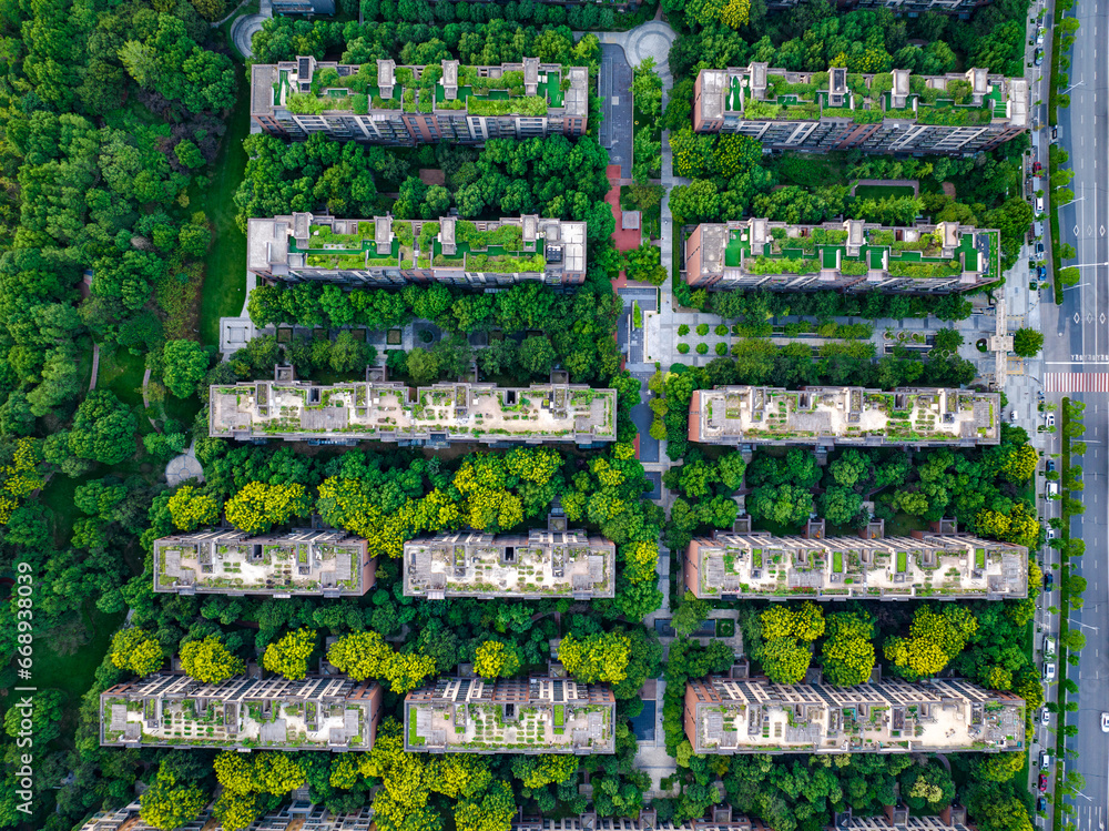 Aerial photography of urban residential areas, many green plants, and plants also planted on the roofs